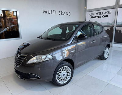 Lancia Ypsilon 0.9 TwinAir 85 CV 5 porte Metano Ecochic Gold