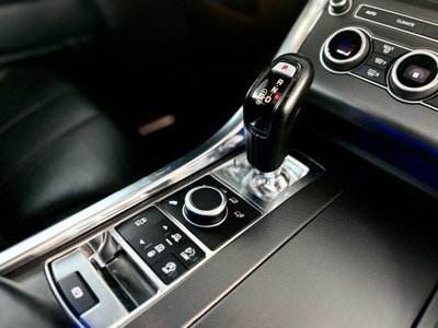 Land Rover Range Rover 3.0 TDV6 HSE (11)