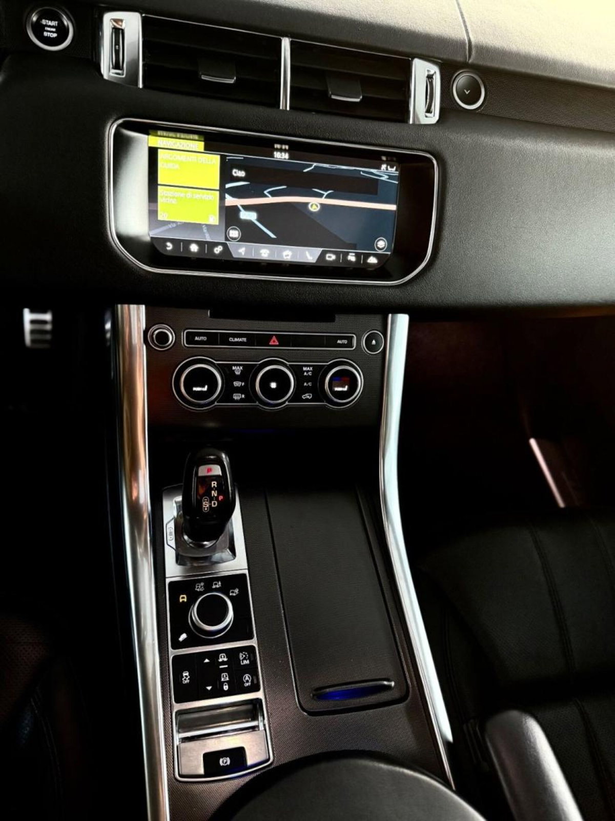 Land Rover Range Rover 3.0 TDV6 HSE (18)