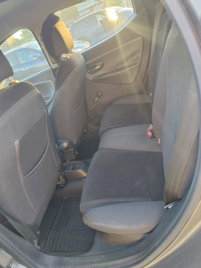 Lancia Ypsilon 1.2 69 CV Platinum (10)