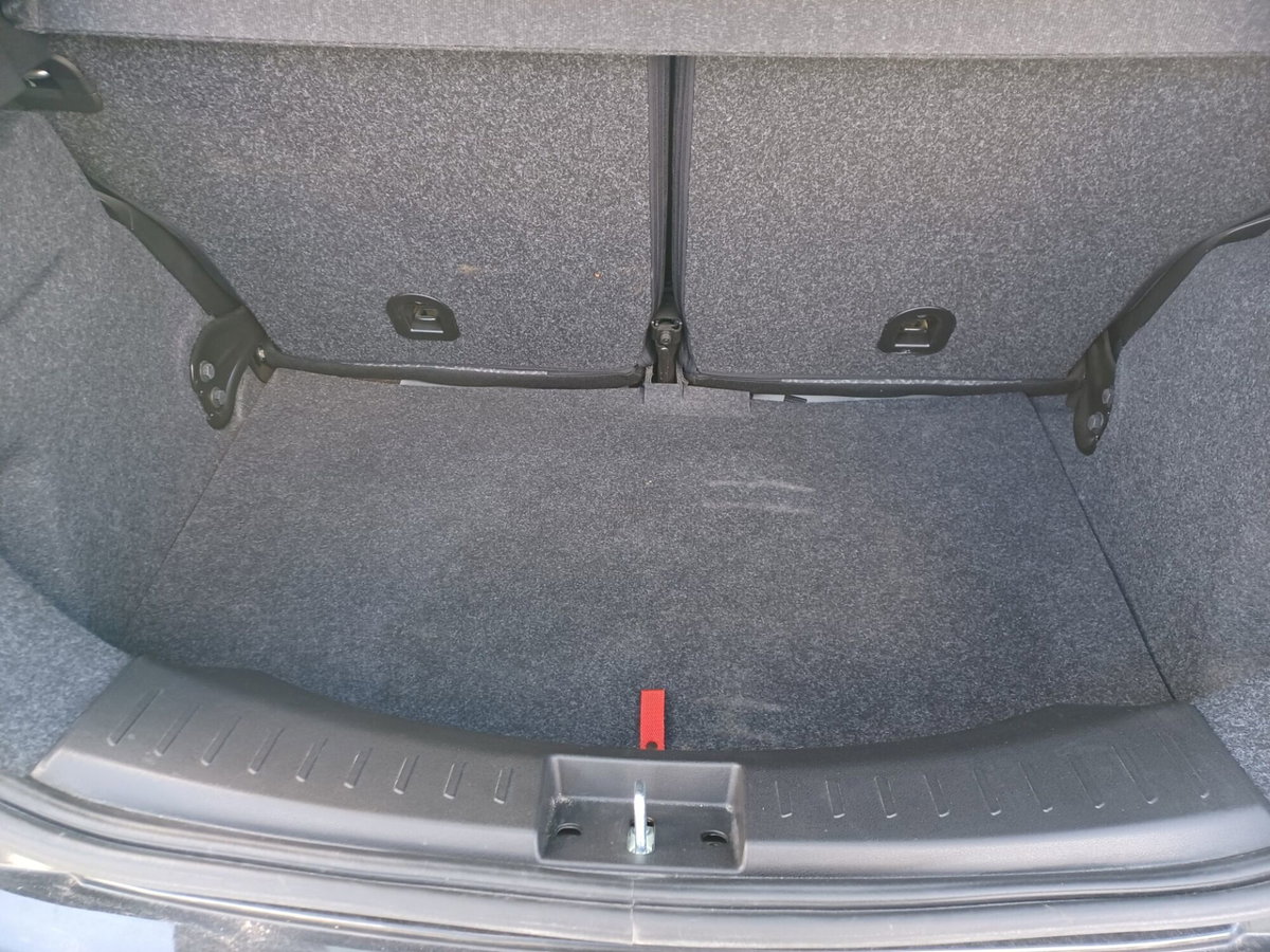 Lancia Ypsilon 1.0 FireFly 5 porte S&S Hybrid Alberta Ferretti (5)