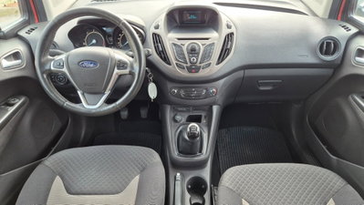 Ford Tourneo Connect 1.6 TDCi Plus (7)