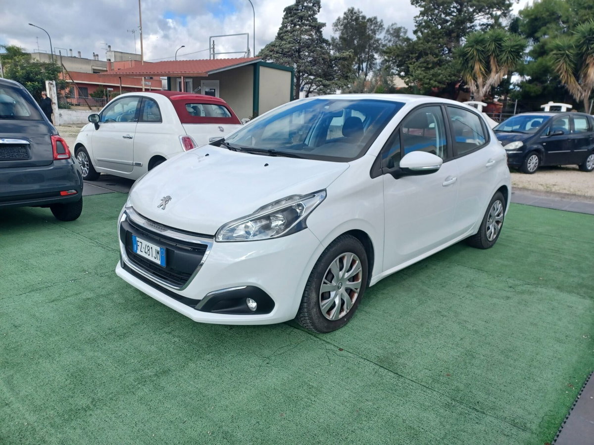 Peugeot 208 120 S&S 5 porte GT Line (5)