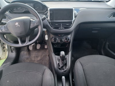 Peugeot 208 120 S&S 5 porte GT Line (8)
