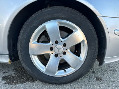 Mercedes-Benz Classe E 220 CDI cat Avantgarde (7)