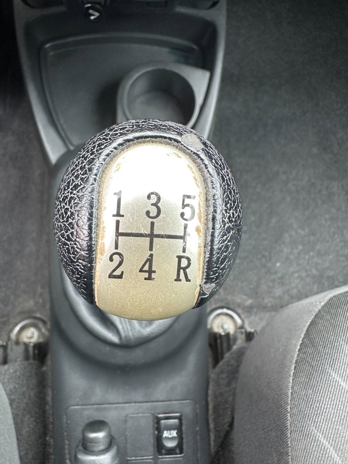 Toyota Yaris 1.0 3 porte (19)