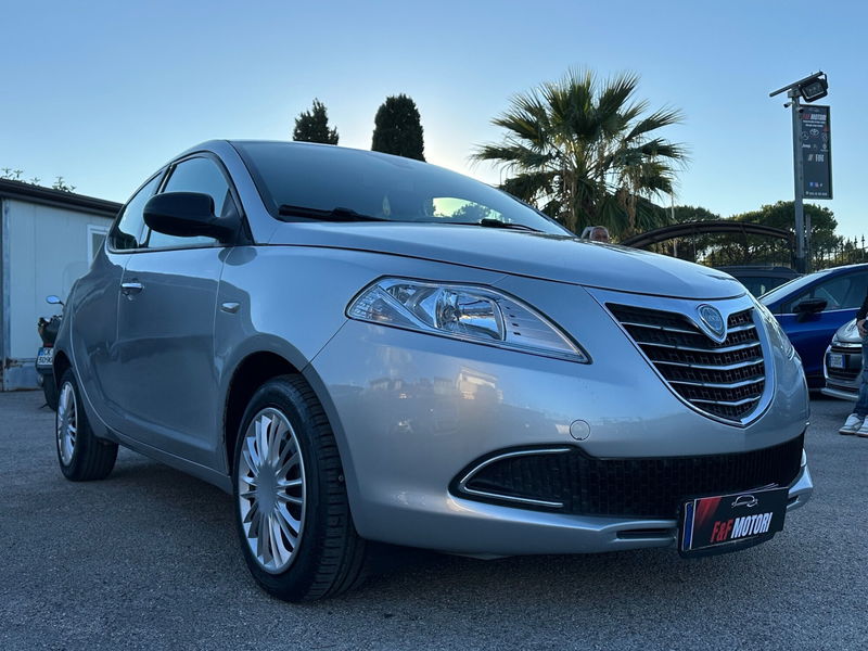 Lancia Ypsilon 1.3 MJT 16V 95 CV 5 porte S&S Gold