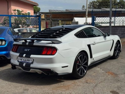 Ford Mustang Coupé Fastback 5.0 V8 TiVCT GT (4)