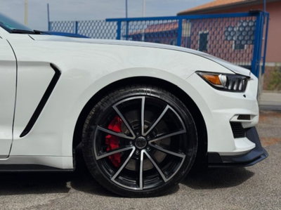 Ford Mustang Coupé Fastback 5.0 V8 TiVCT GT (8)
