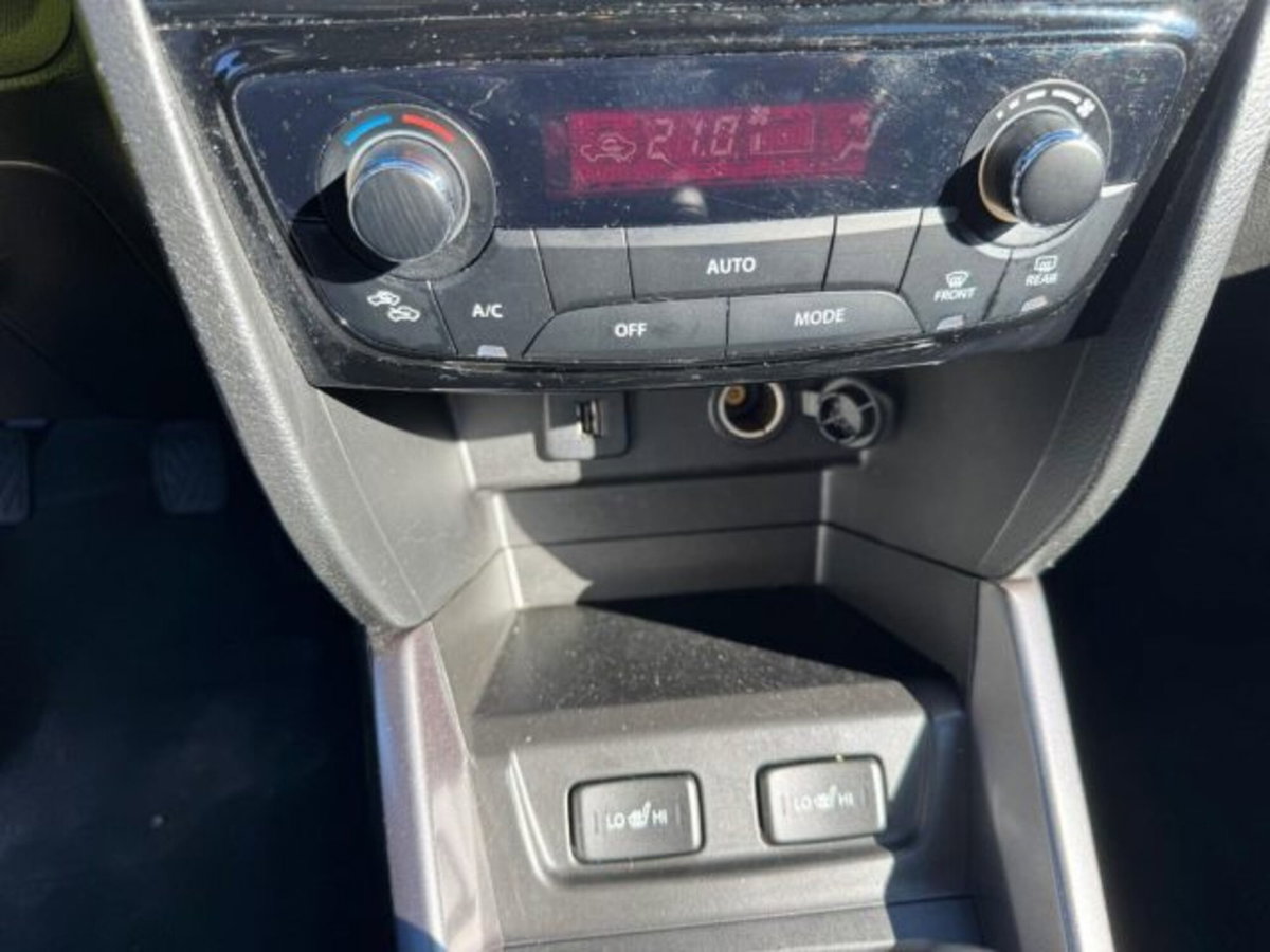 Suzuki Vitara 1.4 Hybrid Easy Cool (15)