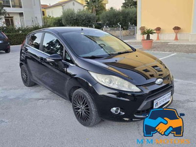 Ford Fiesta 1.2 82CV 5 porte usata