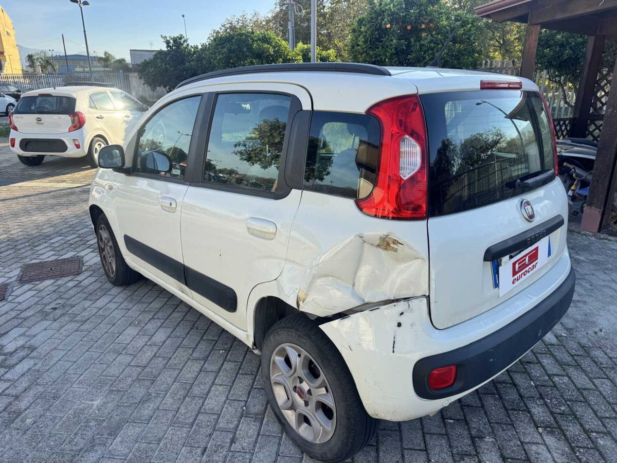 Fiat Panda 0.9 TwinAir Turbo Natural Power Lounge (4)