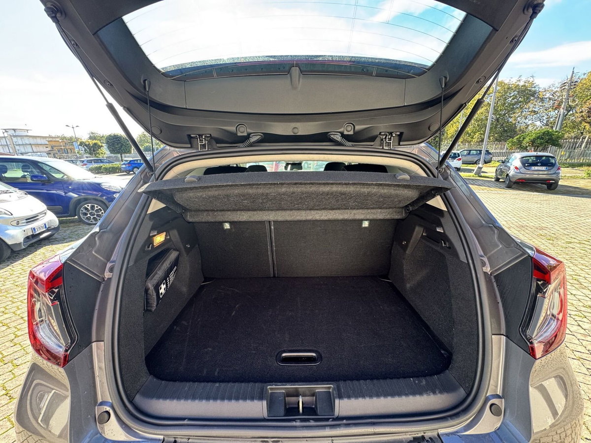 Renault Captur Blue dCi 115 CV EDC Business (7)
