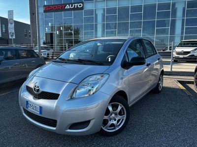 Toyota Yaris 1.0 5 porte usata