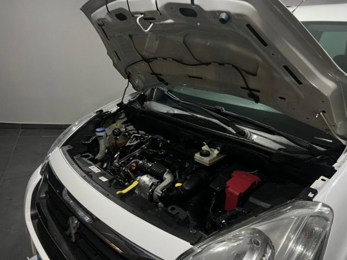 Peugeot Partner Mix 1.6 HDi 92CV FAP Premium (12)