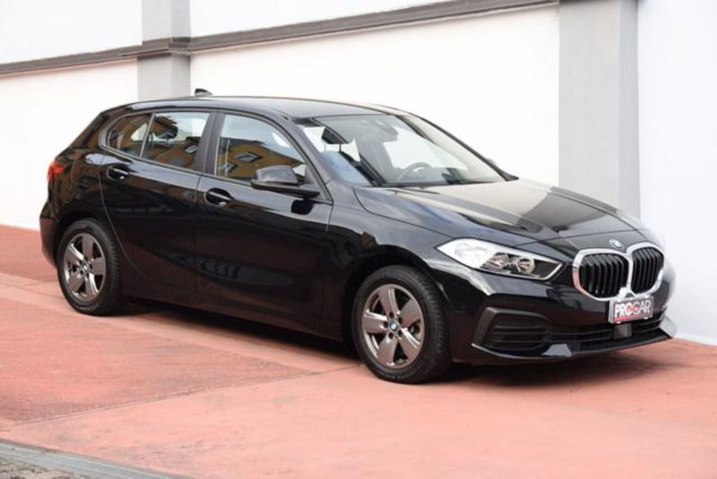 BMW Serie 1 116d 2.0 116CV cat 5 porte Attiva DPF