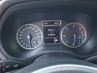 Mercedes-Benz Classe B 180 CDI Premium (11)