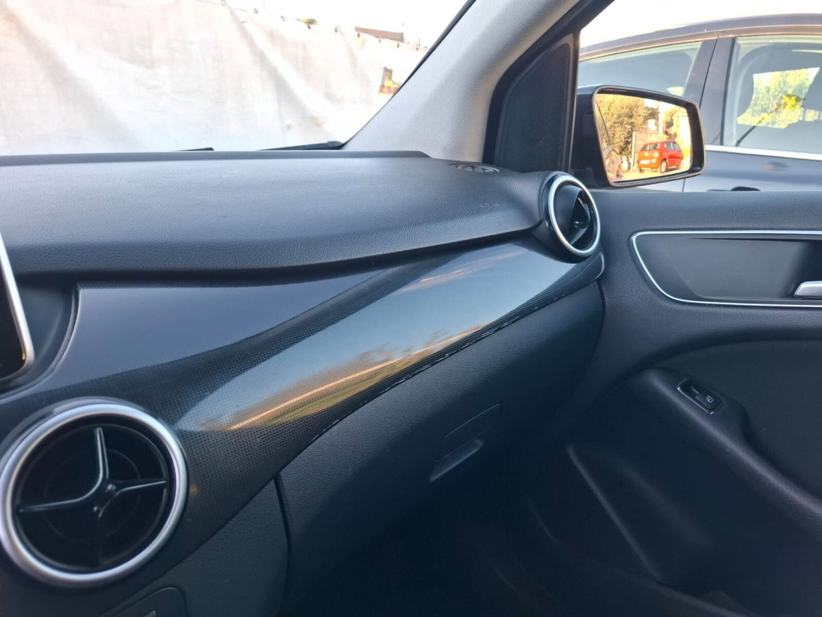 Mercedes-Benz Classe B 180 CDI Premium (5)