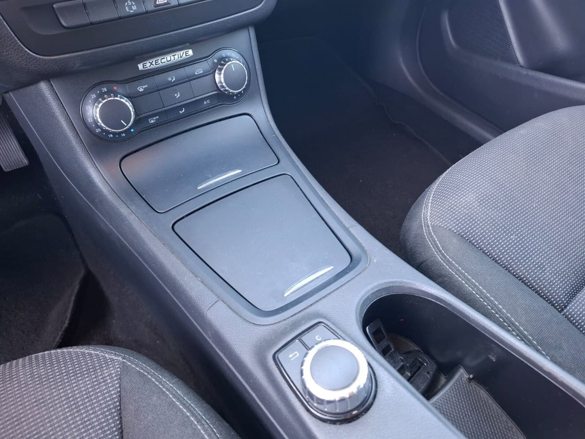 Mercedes-Benz Classe B 180 CDI Premium (7)