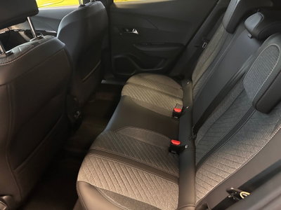 Peugeot 2008 PureTech 130 S&S EAT8 Allure Pack (9)