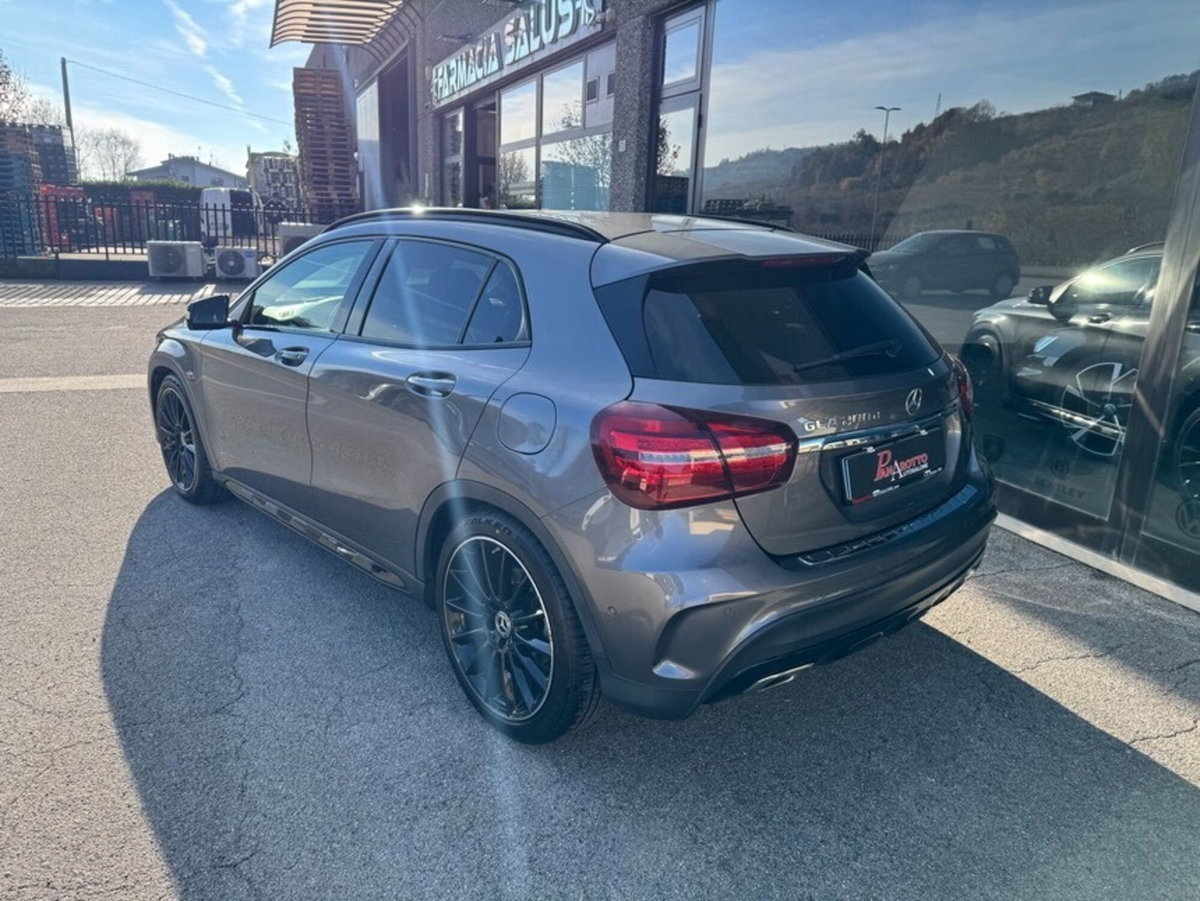 Mercedes-Benz GLA SUV 200 d Automatic Premium (12)