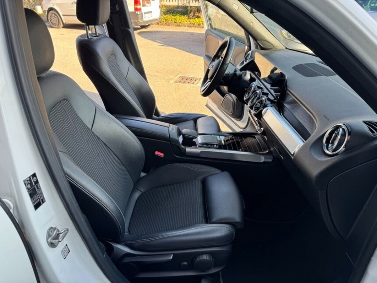 Mercedes-Benz Classe B 200 d Automatic Executive (8)
