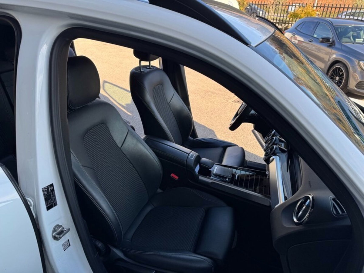Mercedes-Benz Classe B 200 d Automatic Executive (9)