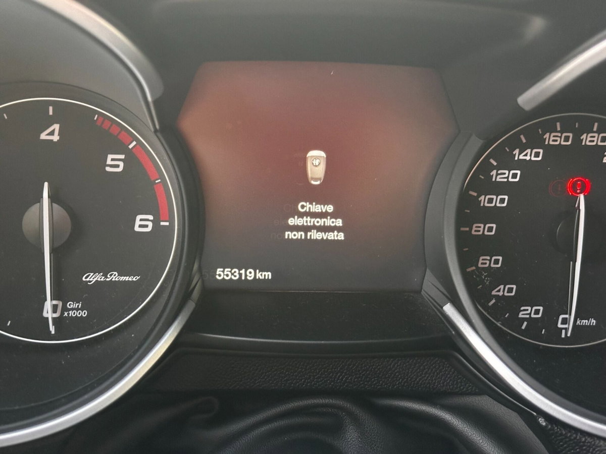 Alfa Romeo Stelvio Stelvio 2.2 Turbodiesel 210 CV AT8 Q4 Veloce (11)