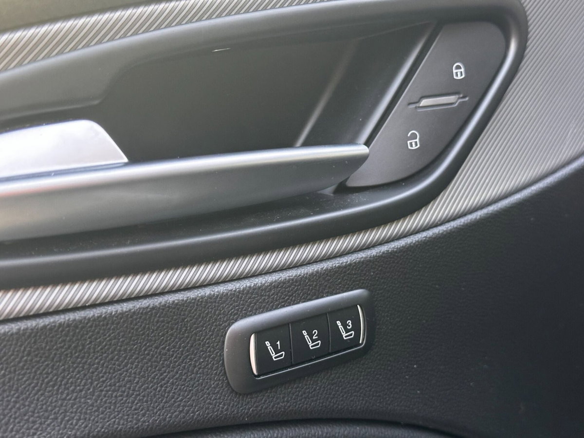 Alfa Romeo Stelvio Stelvio 2.2 Turbodiesel 210 CV AT8 Q4 Veloce (14)