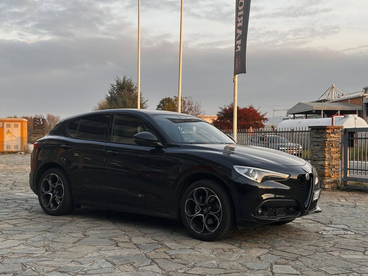 Alfa Romeo Stelvio Stelvio 2.2 Turbodiesel 210 CV AT8 Q4 Veloce (2)