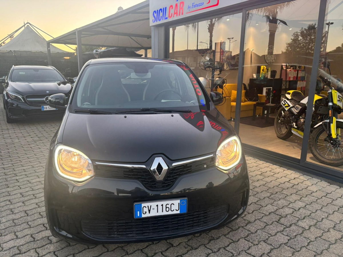Renault Twingo 1.0 sce Urban Night 65cv (2)
