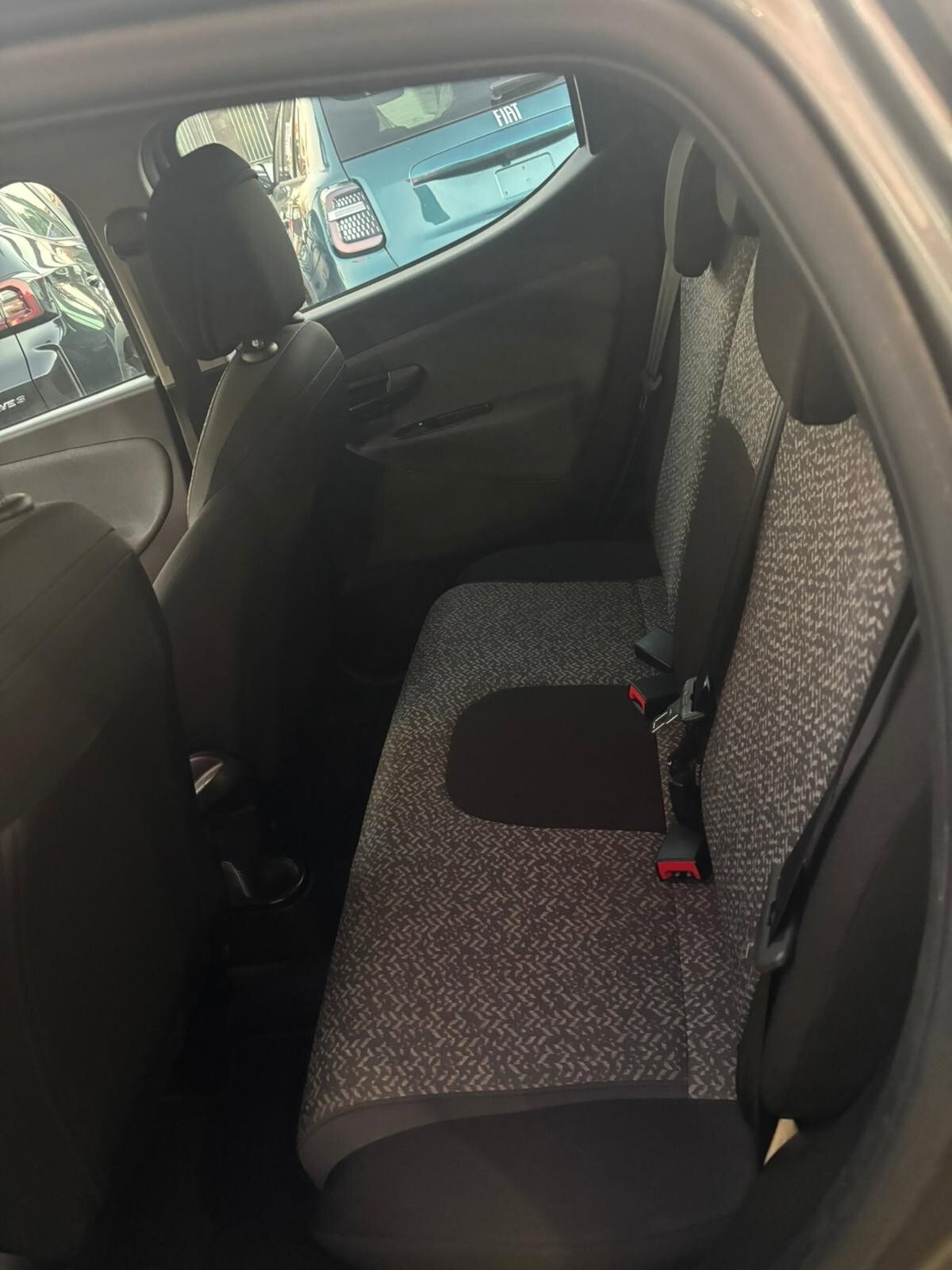 Lancia Ypsilon 1.0 FireFly 5 porte S&S Hybrid Alberta Ferretti (7)