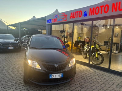 Lancia Ypsilon 1.0 FireFly 5 porte S&S Hybrid Alberta Ferretti (3)