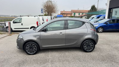 Lancia Ypsilon 1.0 FireFly 5 porte S&S Hybrid Ecochic Gold (5)