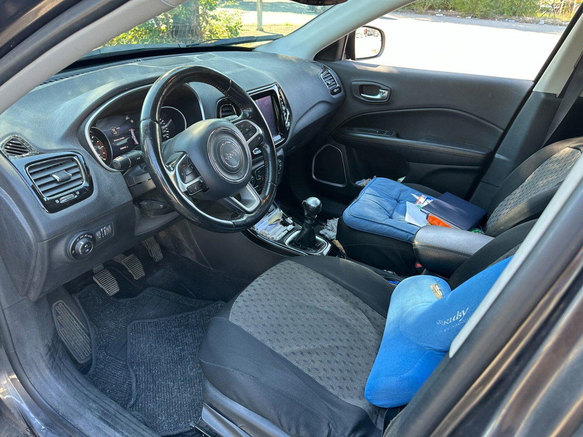 Jeep Compass 1.6 Multijet II 2WD Limited (10)