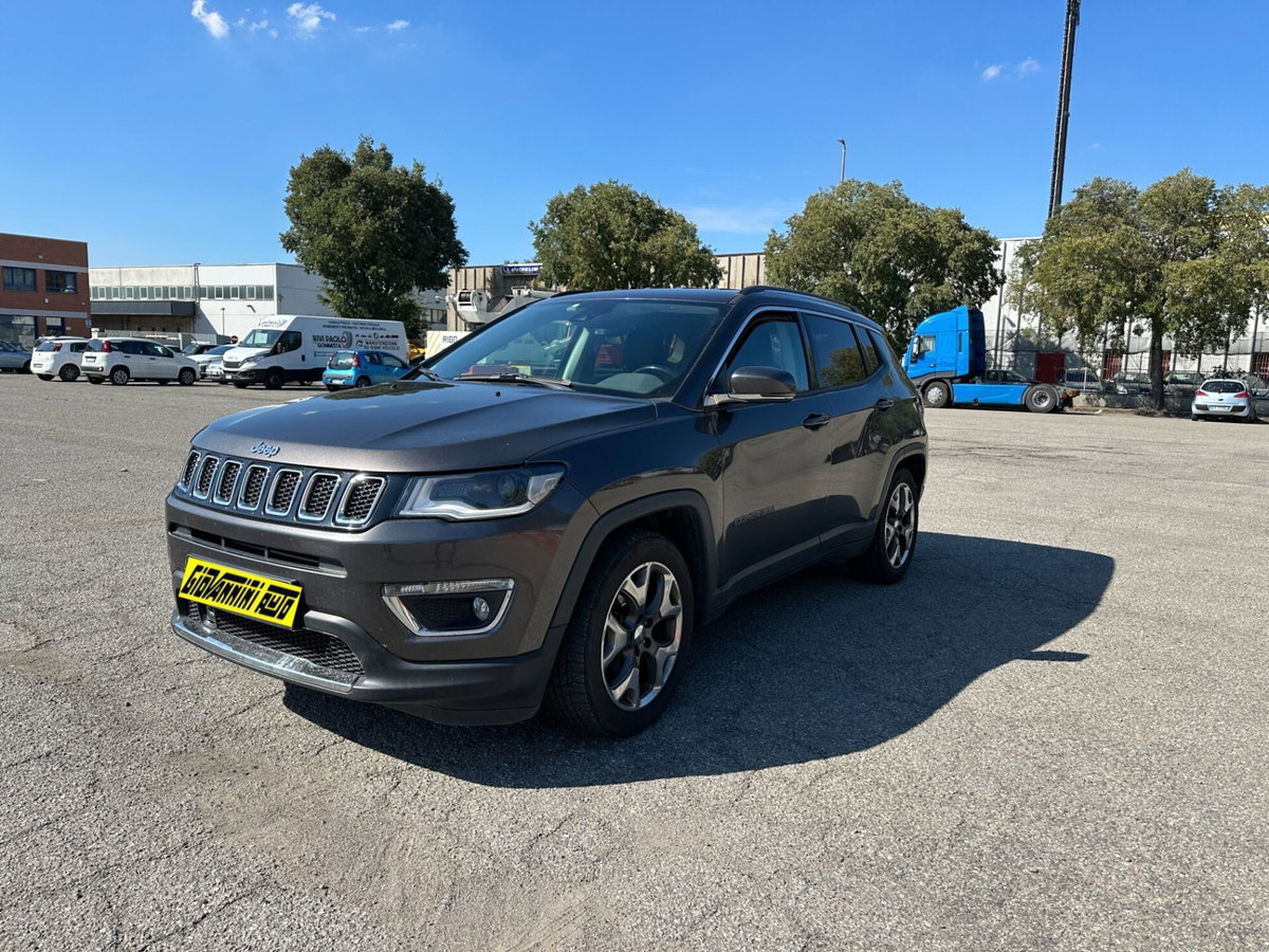 Jeep Compass 1.6 Multijet II 2WD Limited (2)