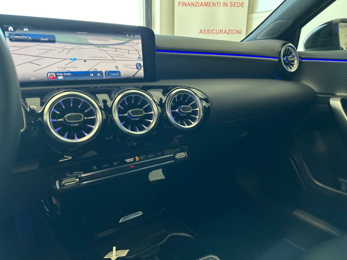 Mercedes-Benz Classe A 180 Automatic Executive (10)