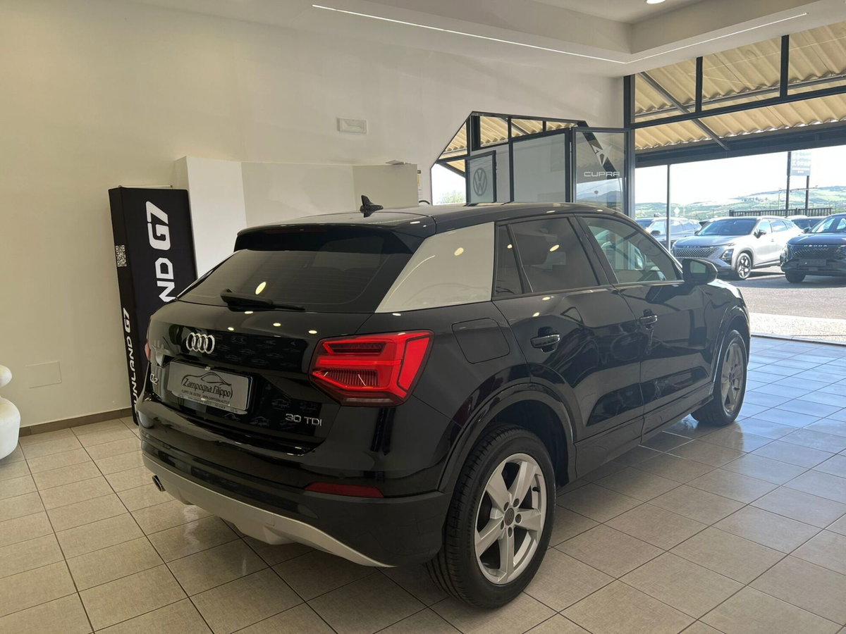 Audi Q2 Q2 30 TDI S tronic Business Design (10)