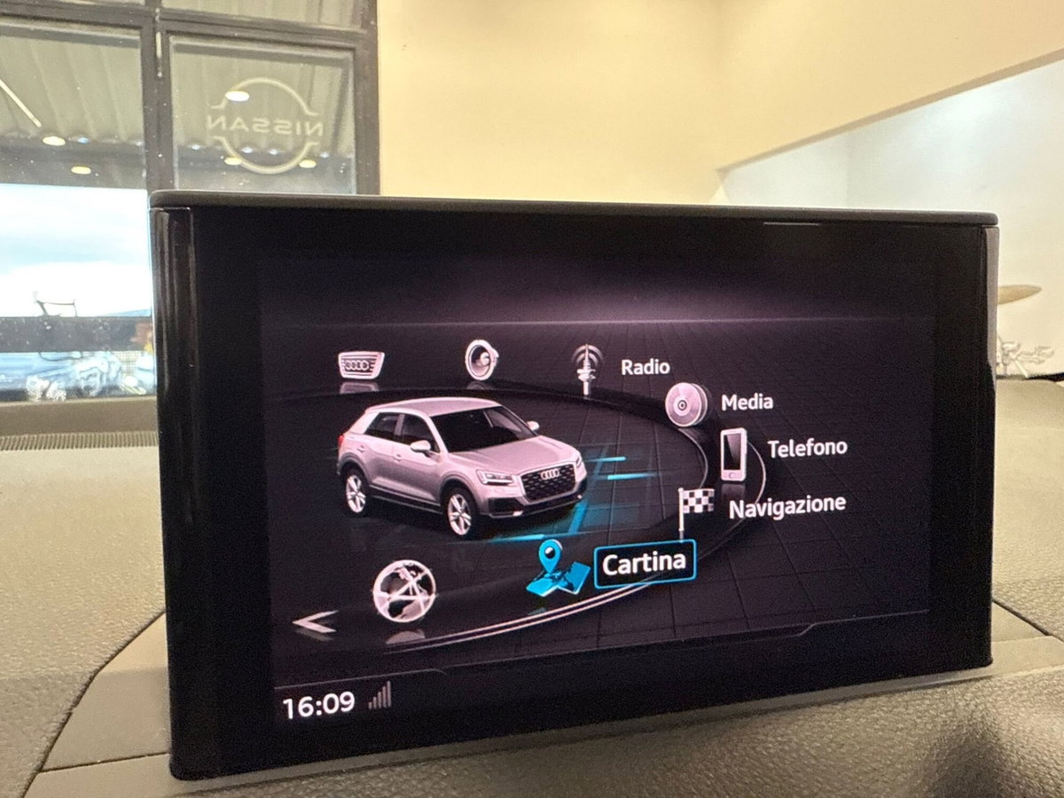Audi Q2 Q2 30 TDI S tronic Business Design (15)