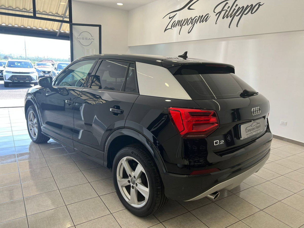 Audi Q2 Q2 30 TDI S tronic Business Design (5)
