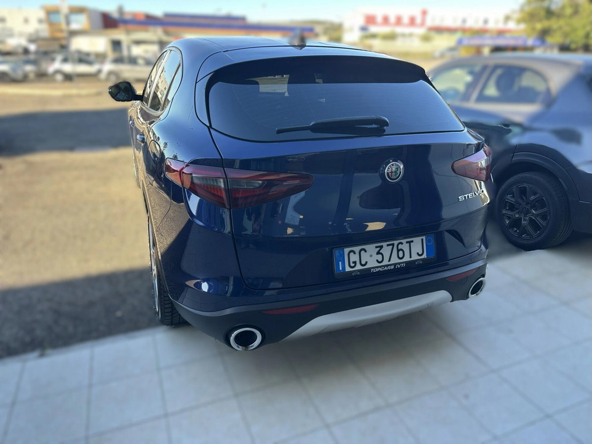 Alfa Romeo Stelvio Stelvio 2.2 Turbodiesel 190 CV AT8 Q4 Super Business (4)