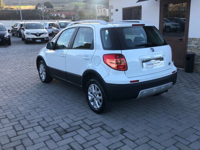 Fiat Sedici 2.0 MJT 16V DPF 4x4 Emotion (4)