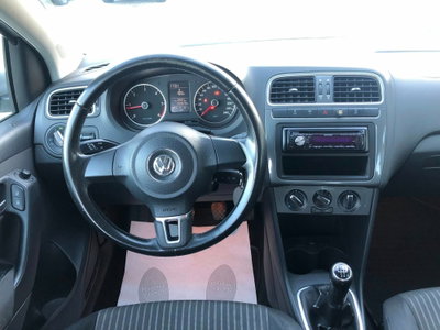 Volkswagen Polo 1.6 TDI 90CV DPF 5 porte Highline (7)