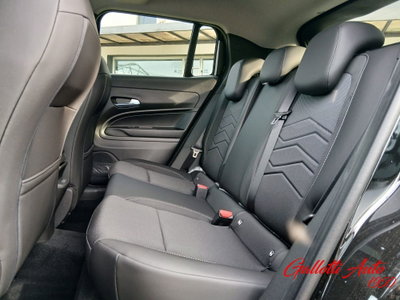 Jeep Avenger 1.2 turbo e-hybrid mhev Summit fwd 110cv edct6 (14)