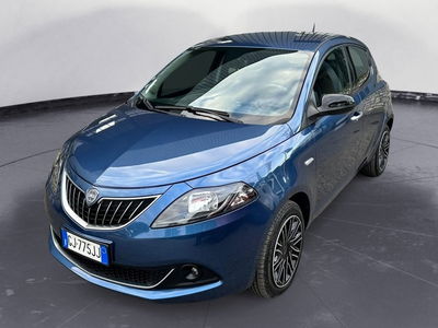 Lancia Ypsilon 1.0 FireFly 5 porte S&S Hybrid Ecochic Gold usata