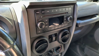 Jeep Wrangler 2.8 CRD Rubicon Auto (5)