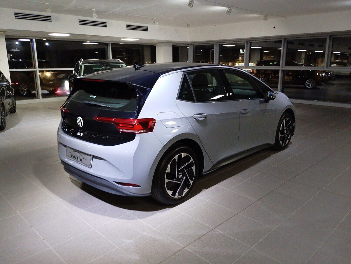 Volkswagen ID.3 Pro Performance Active (6)