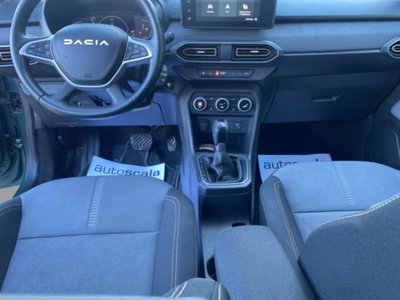 Dacia Jogger 1.6 hybrid Extreme 140cv (12)