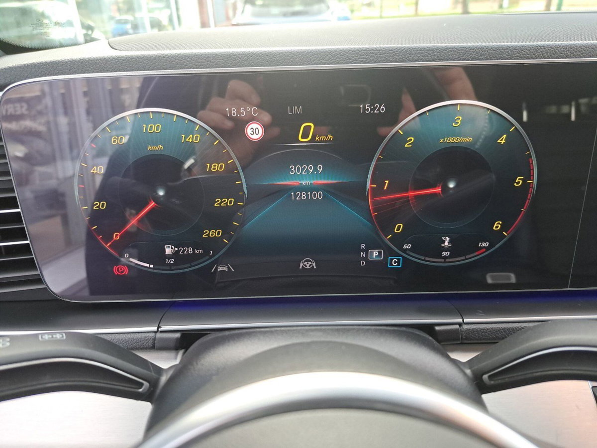 Mercedes-Benz GLE SUV 300 d 4Matic Premium Plus (12)