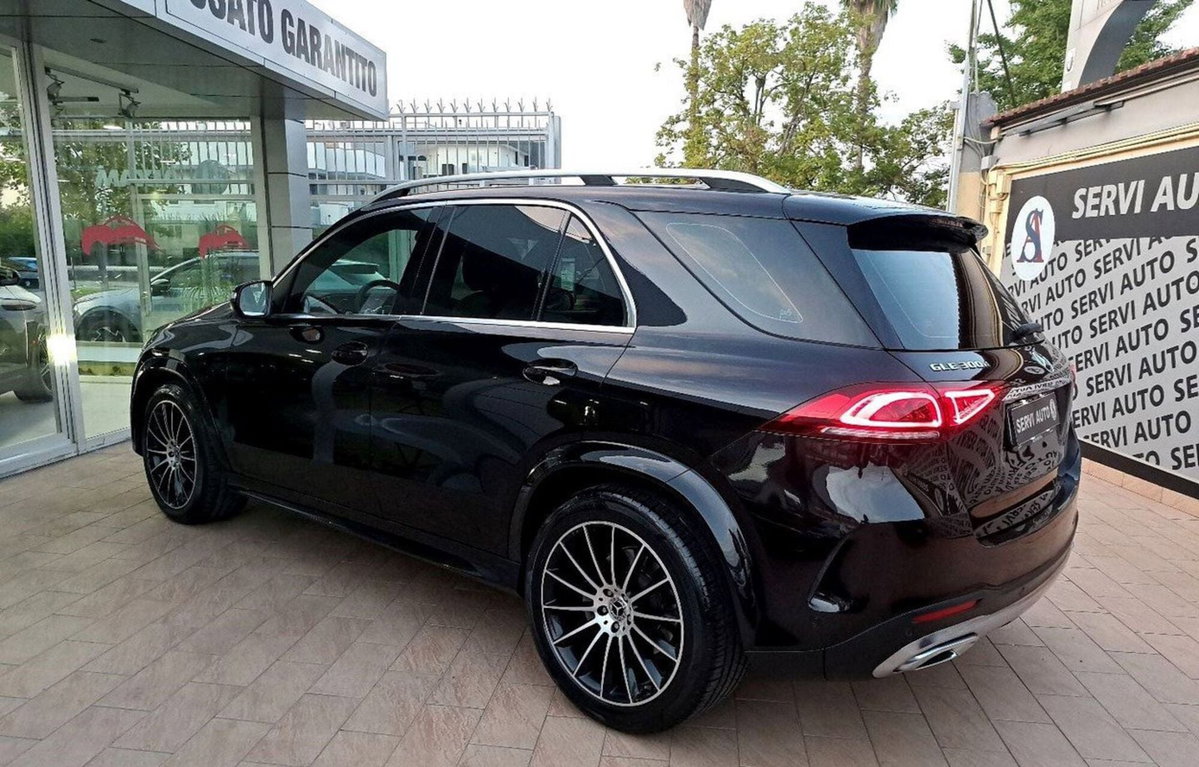 Mercedes-Benz GLE SUV 300 d 4Matic Premium Plus (9)